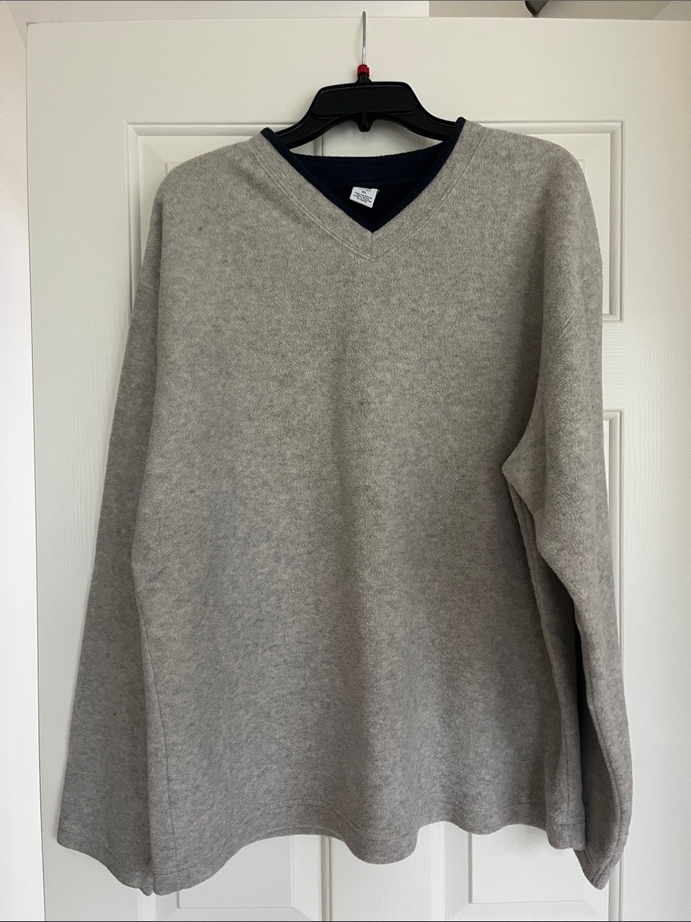 GAP Men's Light Gray V-Neck Sweater with Navy Trim